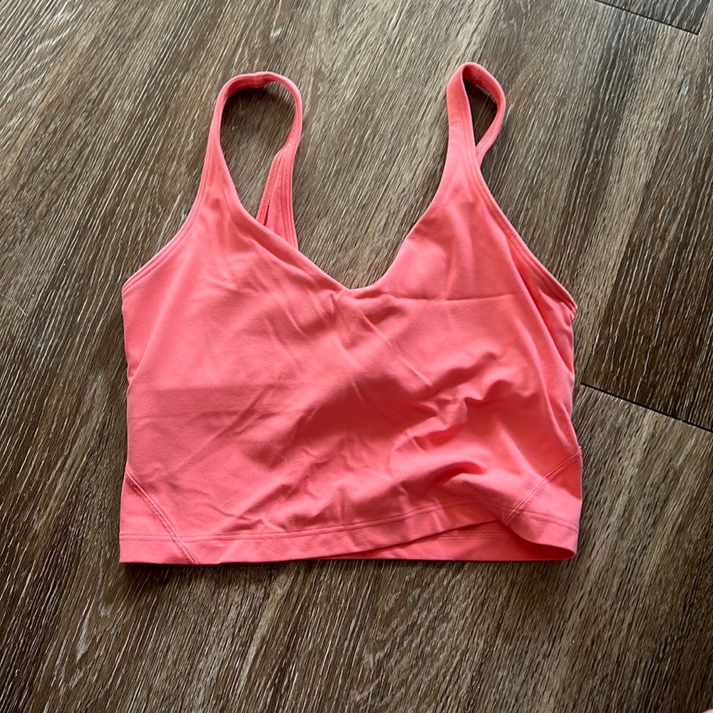 Lululemon athletic crop top